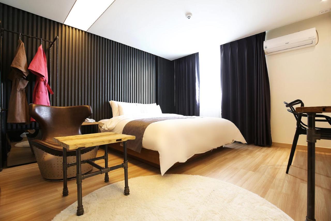 Hotel Flamingo Тэджон Экстерьер фото