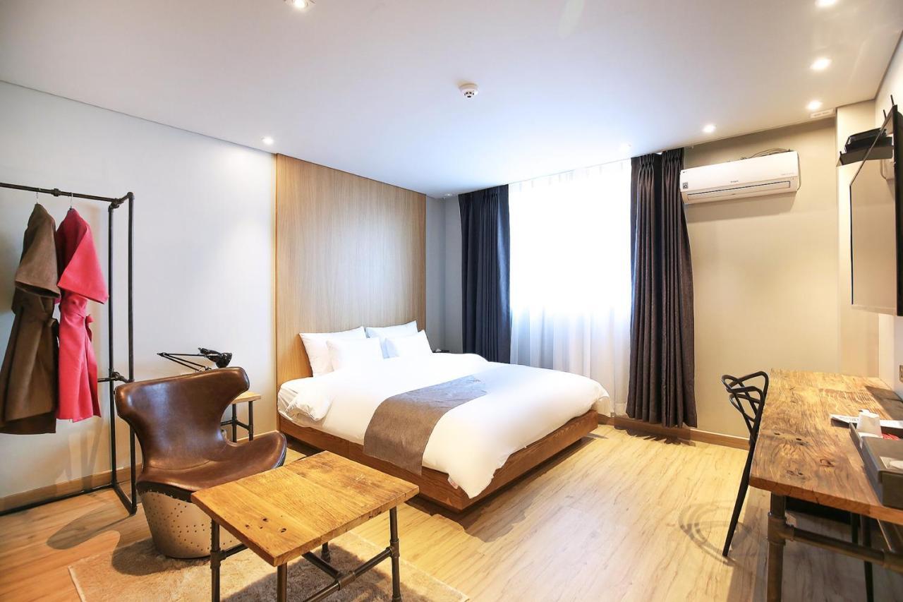 Hotel Flamingo Тэджон Экстерьер фото